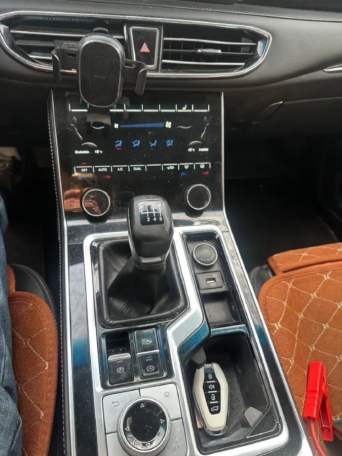 2020 Jetour X90 1.5T 156HP L4 6MT,autocango,china used car exporter,china ev exporter,chinese used car exporter,chinese used ev exporter