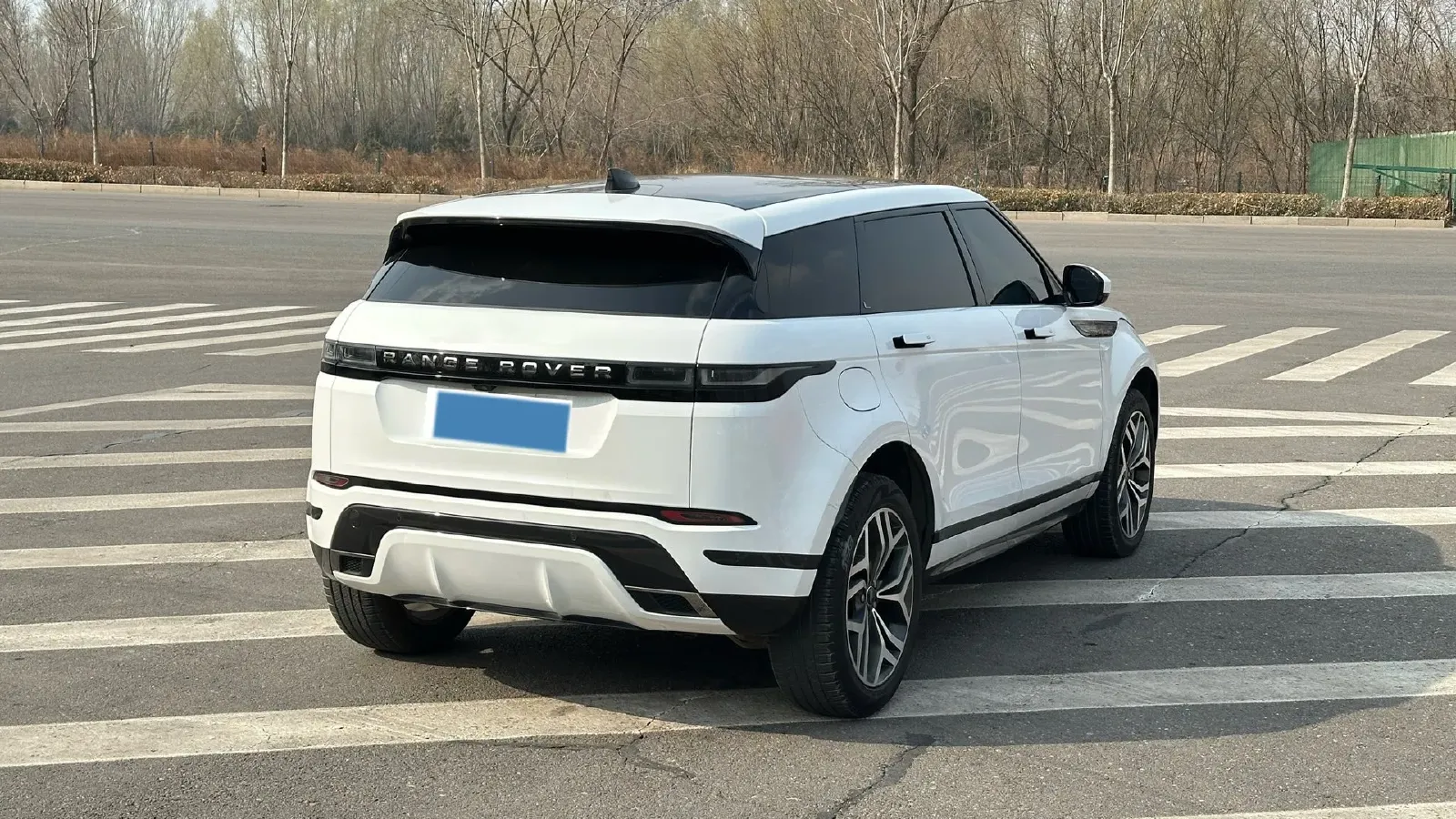 2023 Land Rover Range Rover Evoque 1.5T 200HP L3 8AT PHEV 15.5KWH,autocango,china used car exporter,china ev exporter,chinese used car exporter,chinese used ev exporter