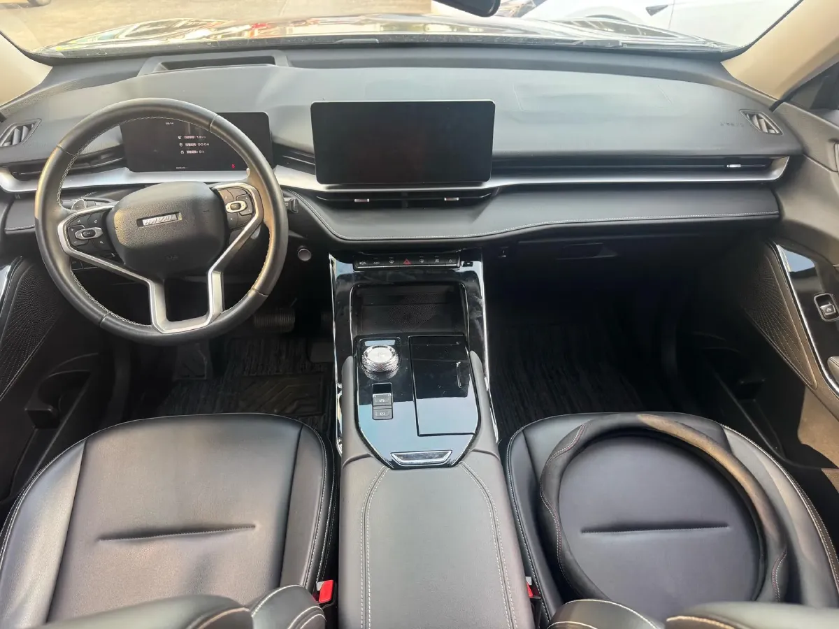 2021 Haval H6 1.5T 169HP L4 7DCT,autocango,china used car exporter,china ev exporter,chinese used car exporter,chinese used ev exporter