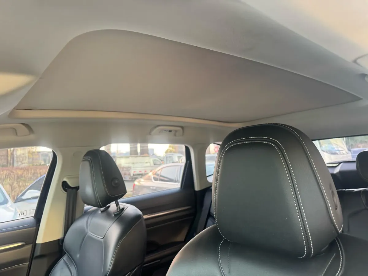 2021 Haval H6 1.5T 169HP L4 7DCT,autocango,china used car exporter,china ev exporter,chinese used car exporter,chinese used ev exporter