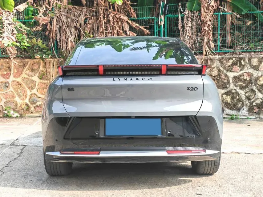 2025 Jetour Freeman 1.5T 184HP L4 7DCT,autocango,china used car exporter,china ev exporter,chinese used car exporter,chinese used ev exporter