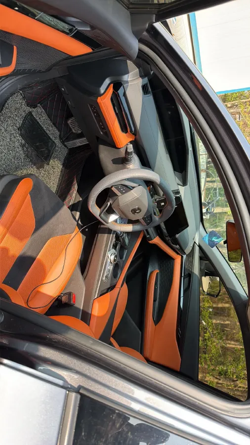 2023 ChangAn UNI-V 1.5T 188HP L4 7DCT,autocango,china used car exporter,china ev exporter,chinese used car exporter,chinese used ev exporter