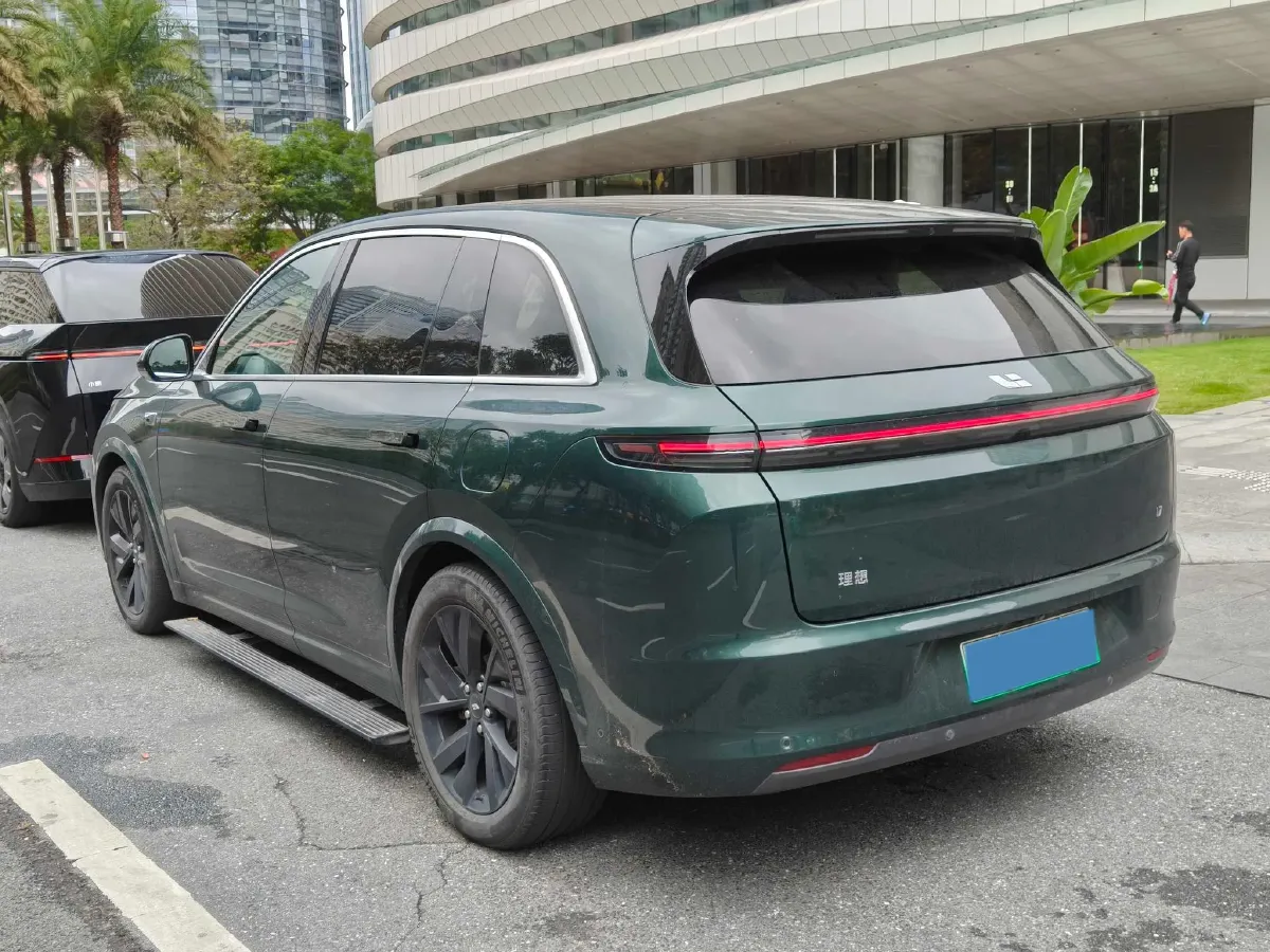 2023 Li L7 Range Extended 154HP REEV 40.9KWH,autocango,china used car exporter,china ev exporter,chinese used car exporter,chinese used ev exporter