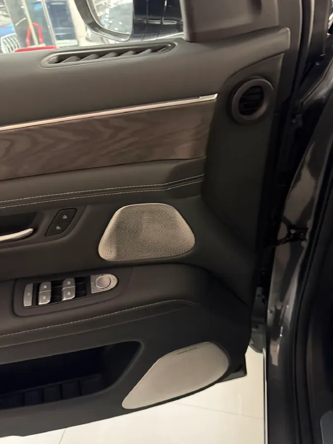 2022 Volvo S60 2.0T 197HP L4 8AT,autocango,china used car exporter,china ev exporter,chinese used car exporter,chinese used ev exporter