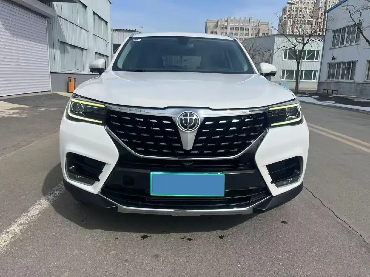2018 Brilliance Auto V7 1.6T 204HP L4 7DCT,autocango,china used car exporter,china ev exporter,chinese used car exporter,chinese used ev exporter
