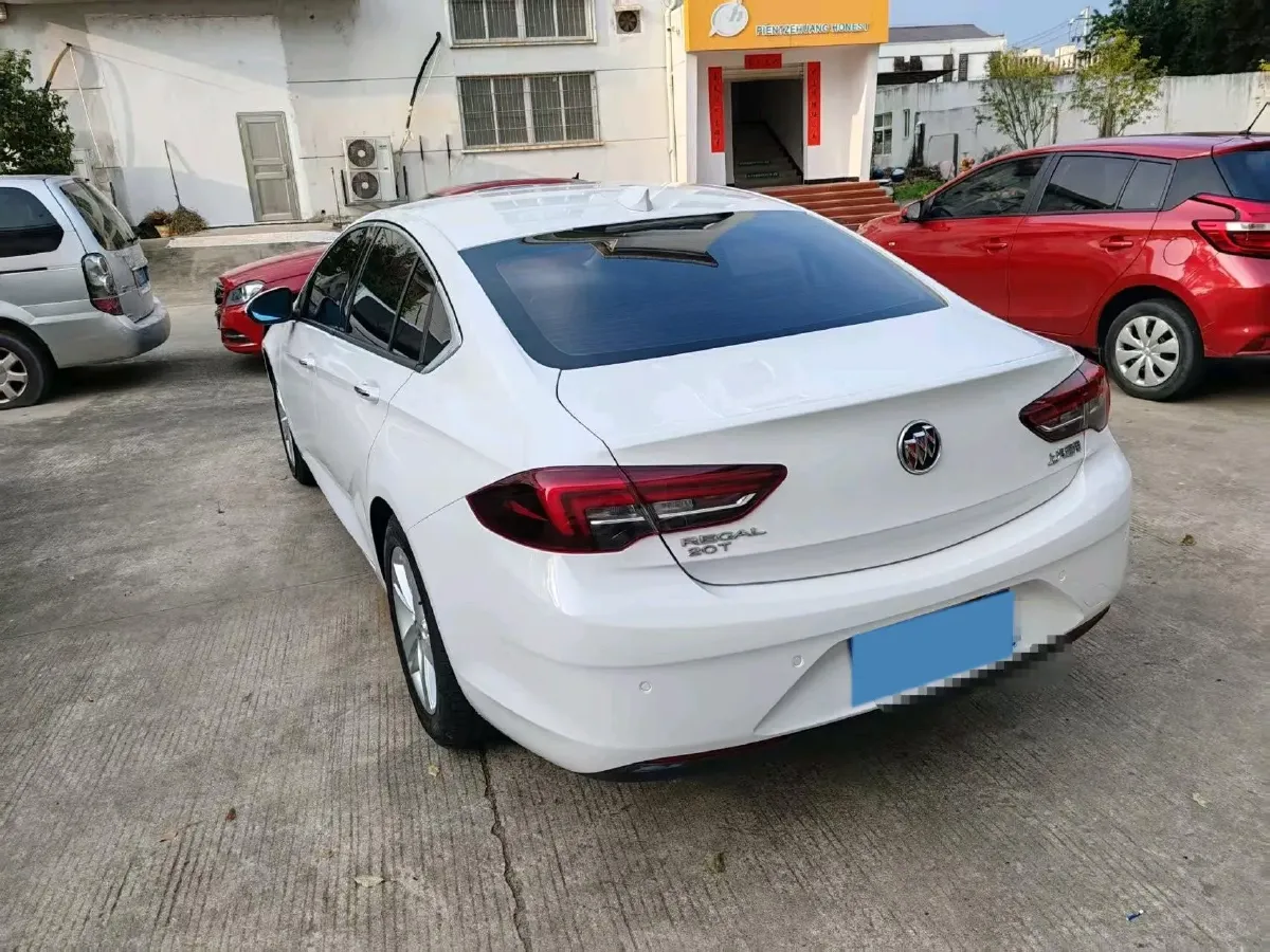 2020 Buick Regal 1.5T 169HP L4 9AT,autocango,china used car exporter,china ev exporter,chinese used car exporter,chinese used ev exporter