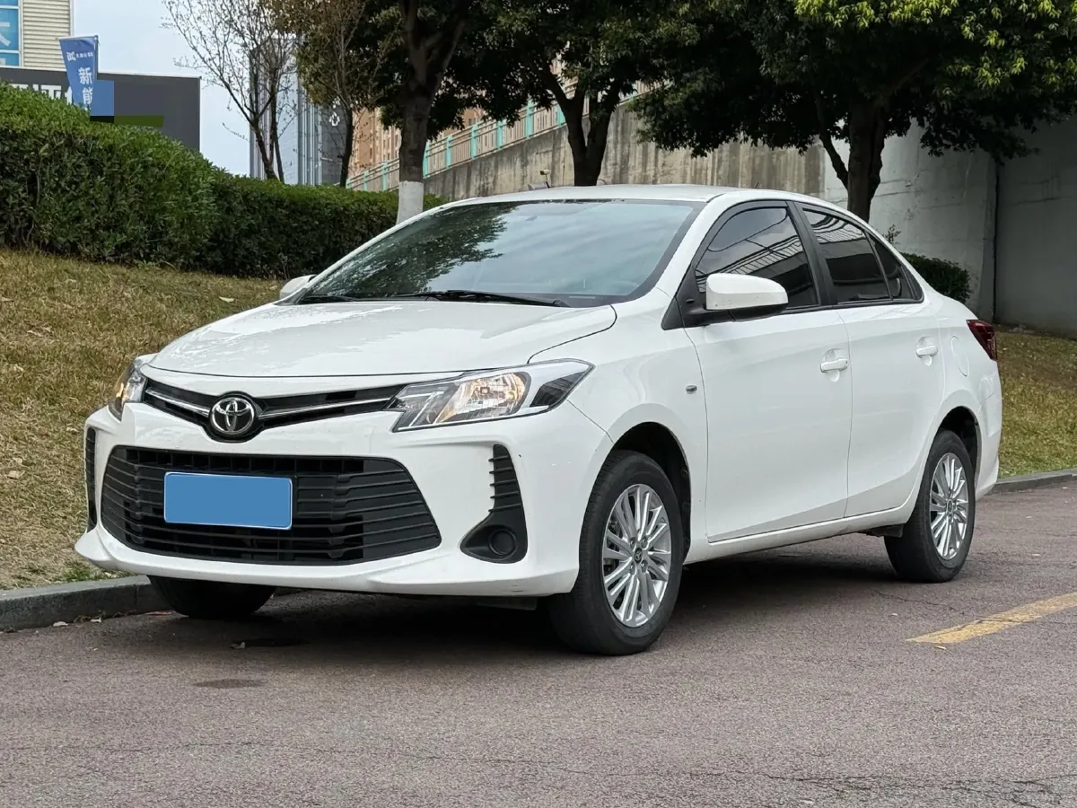 2021 Toyota Vios 1.5L 110HP L4 5MT,autocango,china used car exporter,china ev exporter,chinese used car exporter,chinese used ev exporter