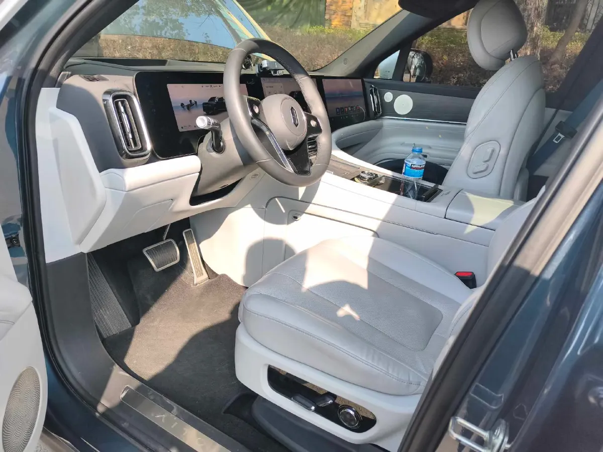 2024 HIMA AITO M9 1.5T 152HP L4 REEV 52KWH,autocango,china used car exporter,china ev exporter,chinese used car exporter,chinese used ev exporter