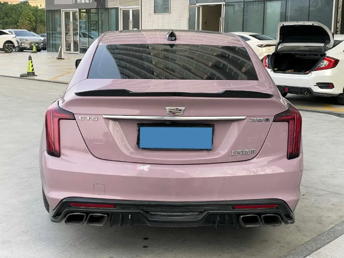 2024 Cadillac CT5 2.0T 237HP L4 10AT,autocango,china used car exporter,china ev exporter,chinese used car exporter,chinese used ev exporter