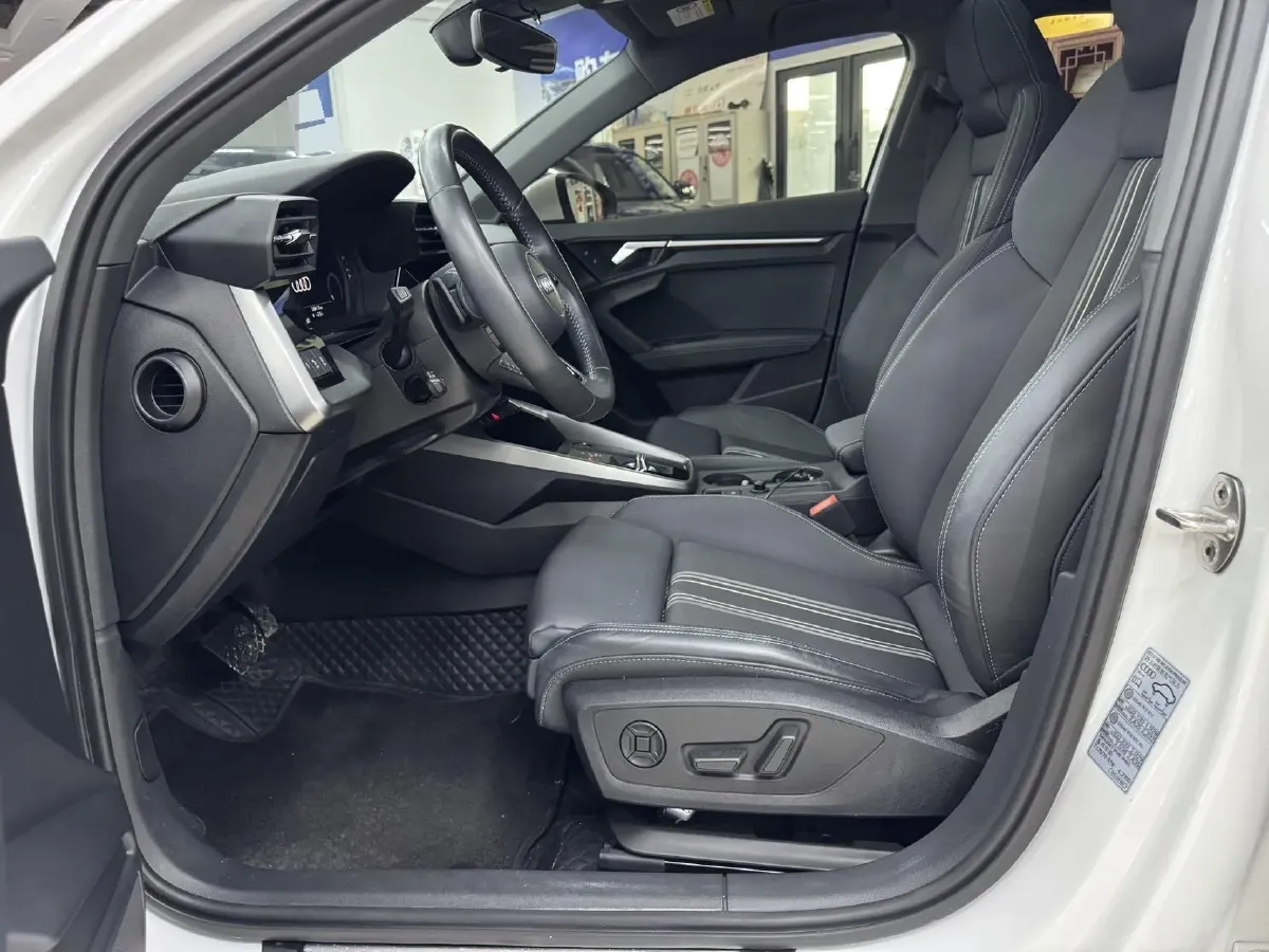 2022 Audi A3 1.4T 150HP L4 7DCT,autocango,china used car exporter,china ev exporter,chinese used car exporter,chinese used ev exporter