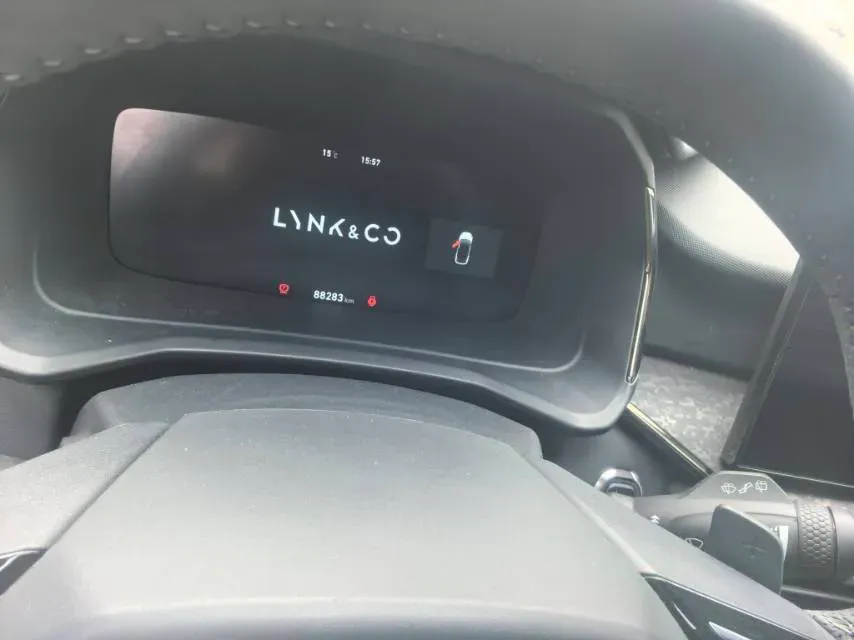 2023 LYNK&CO 06 1.5T 181HP L4 7DCT,autocango,china used car exporter,china ev exporter,chinese used car exporter,chinese used ev exporter