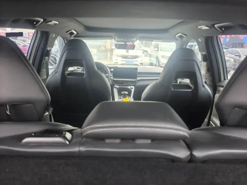 2023 LYNK&CO 06 1.5T 181HP L4 7DCT,autocango,china used car exporter,china ev exporter,chinese used car exporter,chinese used ev exporter