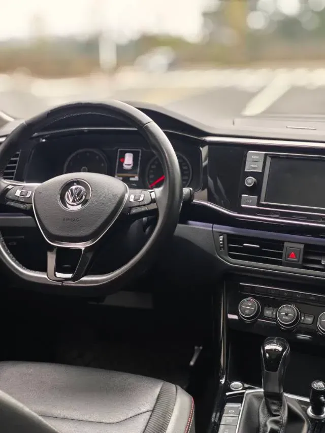 2019 Jeep Cherokee 2.0T 234HP L4 9AT,autocango,china used car exporter,china ev exporter,chinese used car exporter,chinese used ev exporter