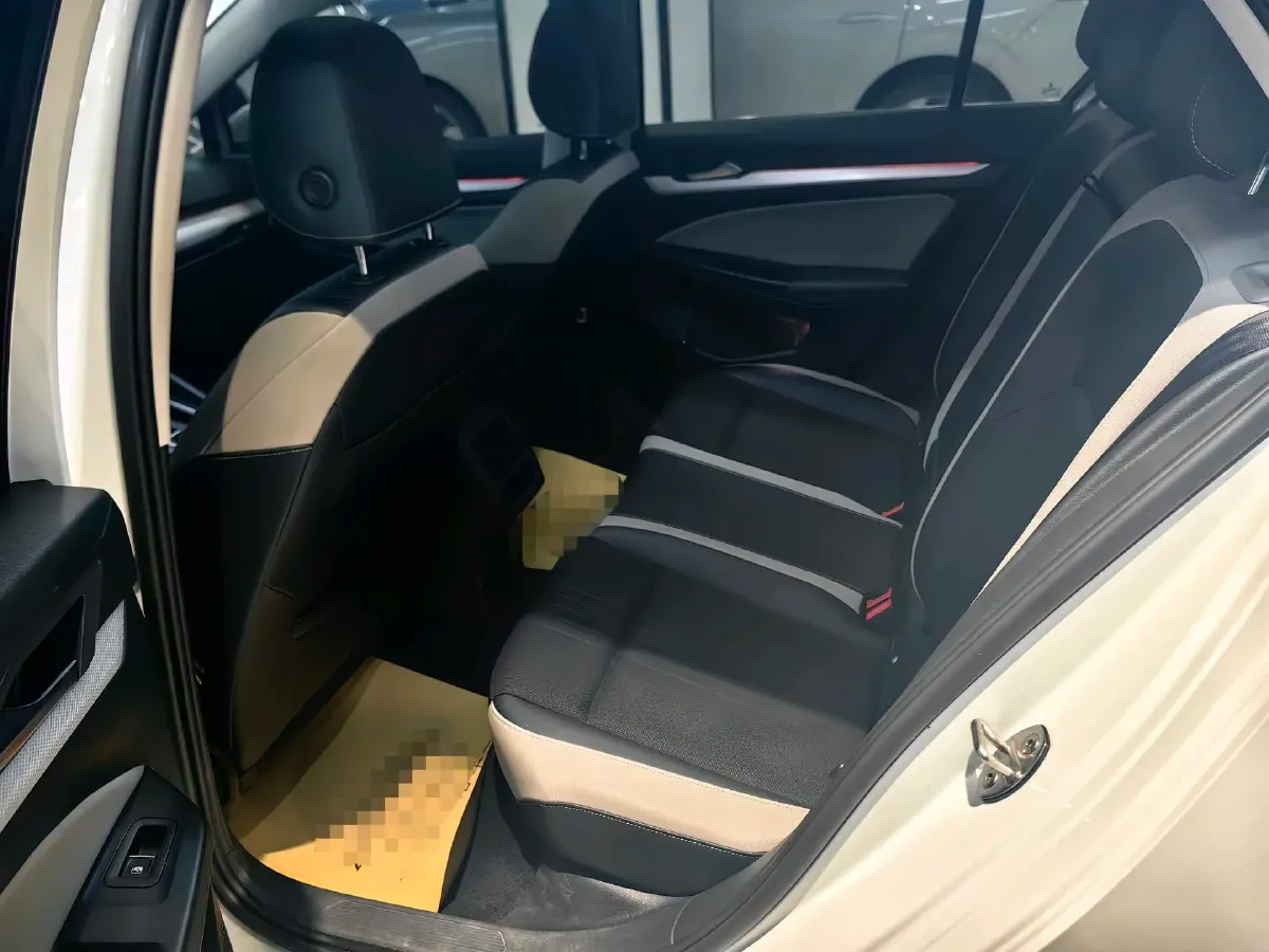 2021 Volkswagen Golf 1.4T 150HP L4 7DCT,autocango,china used car exporter,china ev exporter,chinese used car exporter,chinese used ev exporter