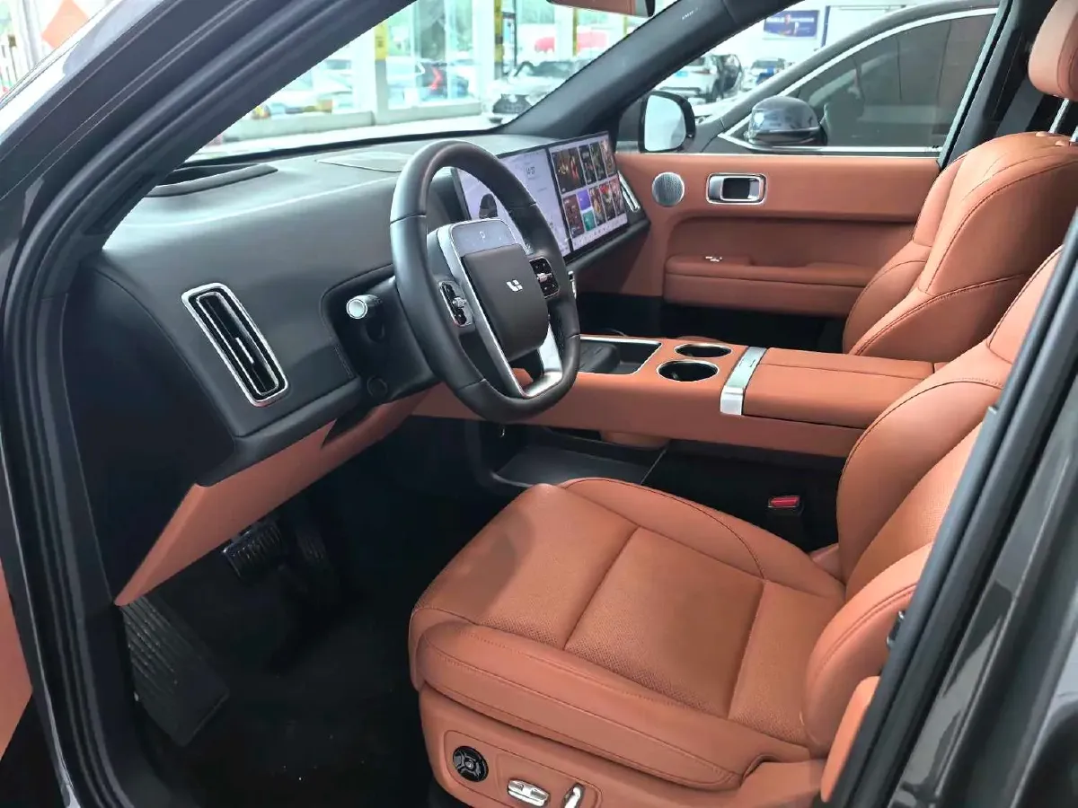 2024 Li L6 Range Extended 154HP L4 REEV 36.8KWH,autocango,china used car exporter,china ev exporter,chinese used car exporter,chinese used ev exporter