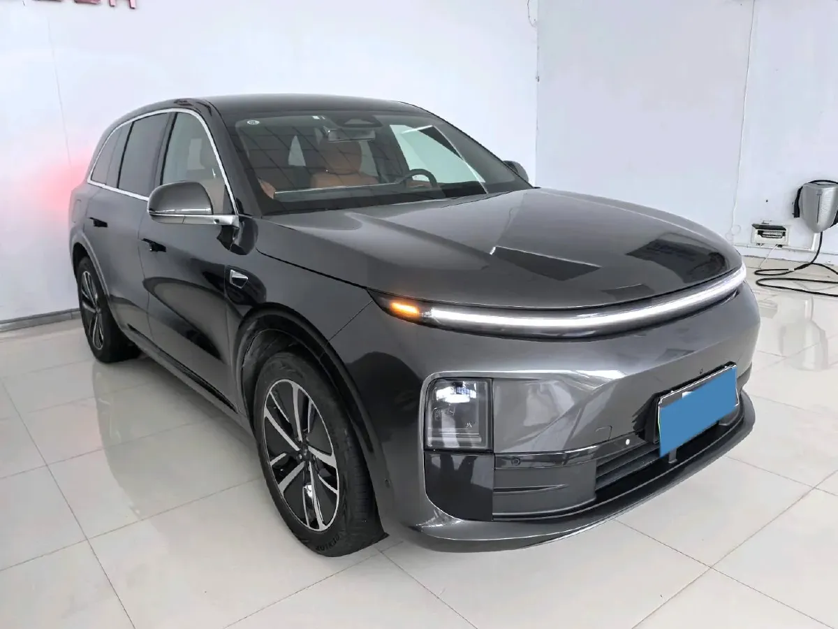 2024 Li L6 Range Extended 154HP L4 REEV 36.8KWH,autocango,china used car exporter,china ev exporter,chinese used car exporter,chinese used ev exporter