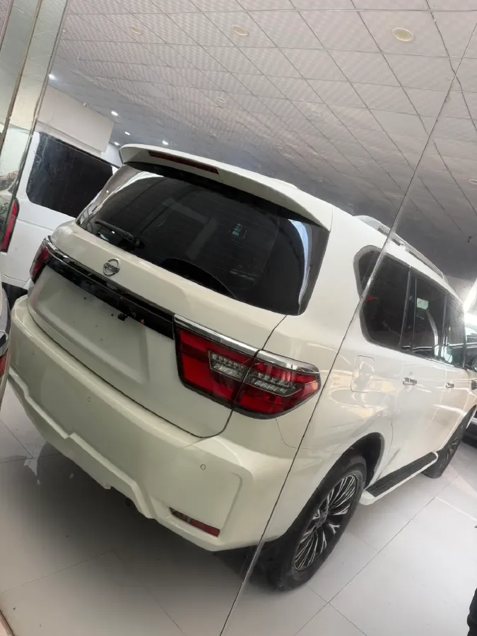2018 Nissan Patrol 4.0L 279HP V6 7AT,autocango,china used car exporter,china ev exporter,chinese used car exporter,chinese used ev exporter