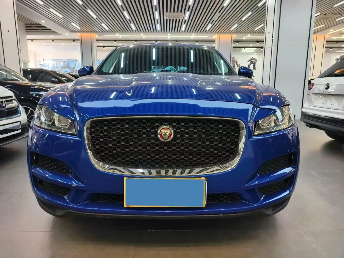 2018 Jaguar F-PACE 2.0T 250HP L4 8AT,autocango,china used car exporter,china ev exporter,chinese used car exporter,chinese used ev exporter