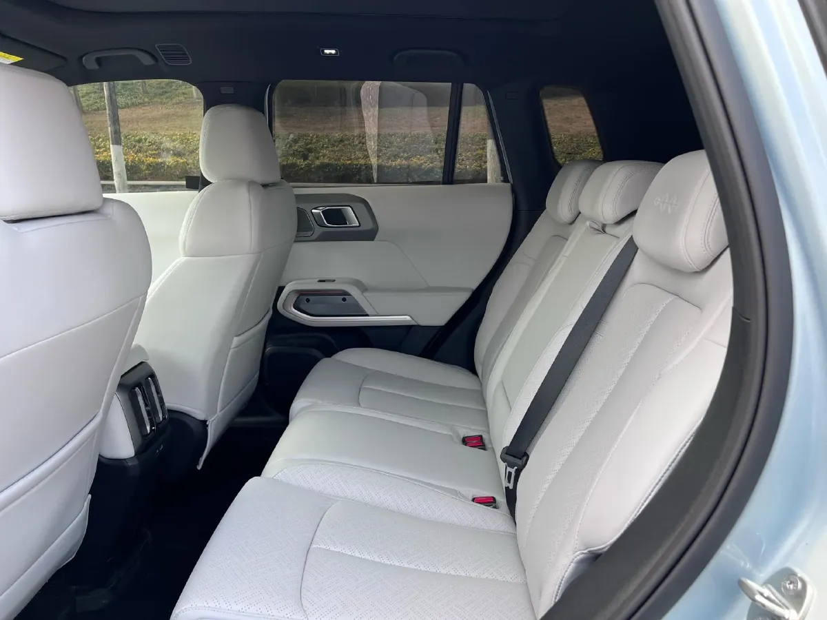 2025 FangChengBao Tai 3 BEV,autocango,china used car exporter,china ev exporter,chinese used car exporter,chinese used ev exporter