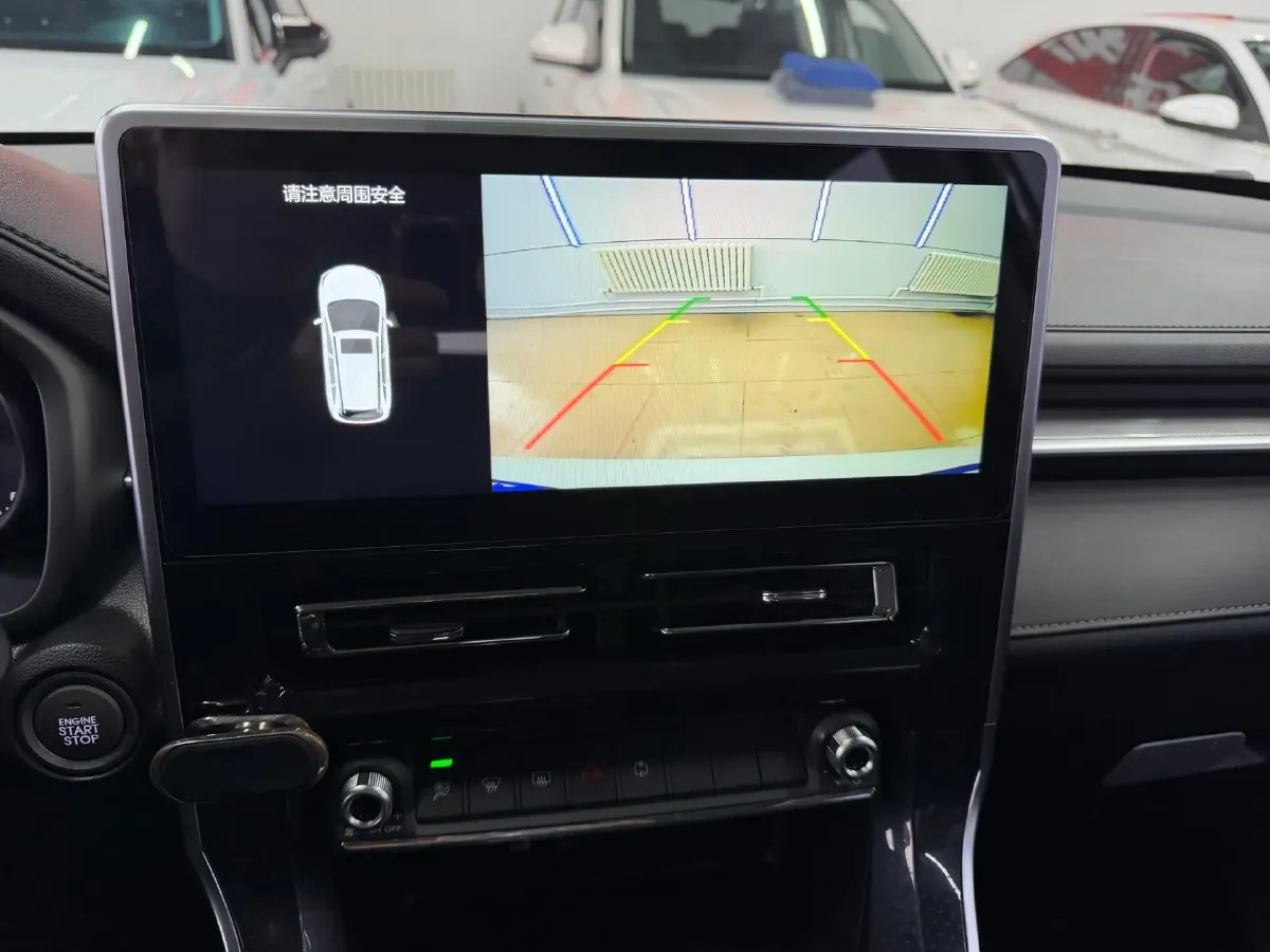 2021 Haval M6 1.5T 150HP L4 7DCT,autocango,china used car exporter,china ev exporter,chinese used car exporter,chinese used ev exporter