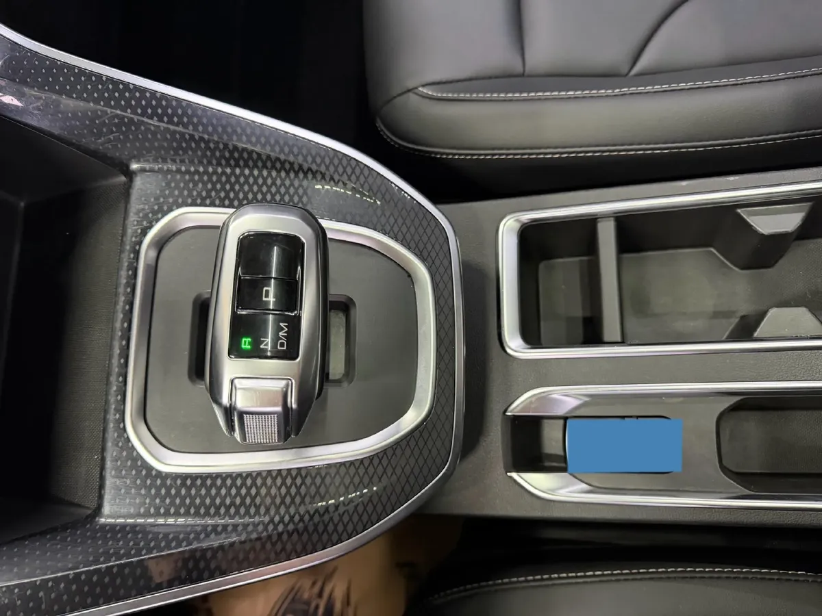 2021 Haval M6 1.5T 150HP L4 7DCT,autocango,china used car exporter,china ev exporter,chinese used car exporter,chinese used ev exporter