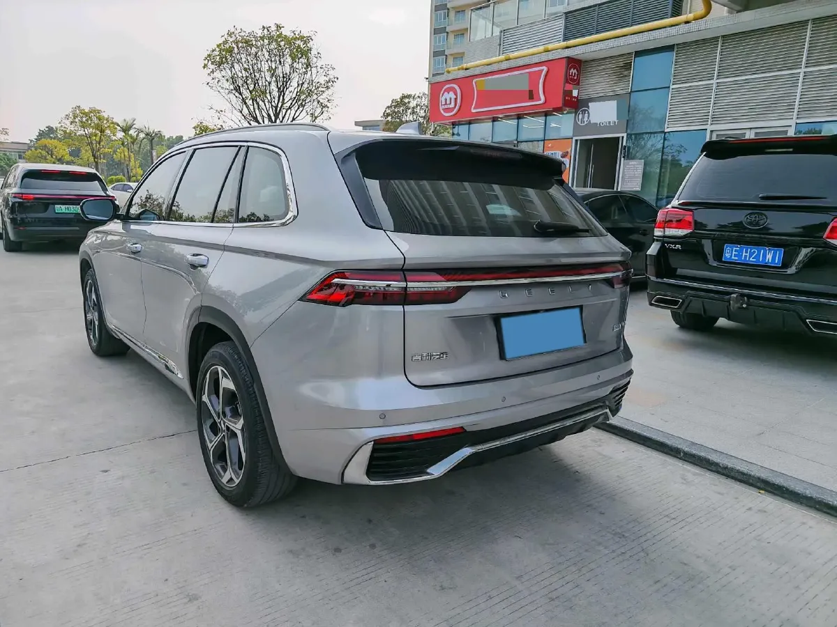 2021 Geely Monjaro 2.0T 218HP L4 7DCT,autocango,china used car exporter,china ev exporter,chinese used car exporter,chinese used ev exporter