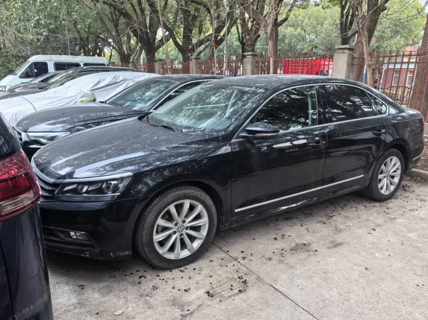 2017 Volkswagen Passat 1.8T 180HP L4 7DCT,autocango,china used car exporter,china ev exporter,chinese used car exporter,chinese used ev exporter