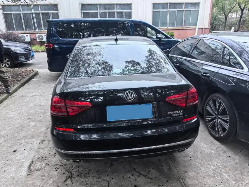 2017 Volkswagen Passat 1.8T 180HP L4 7DCT,autocango,china used car exporter,china ev exporter,chinese used car exporter,chinese used ev exporter