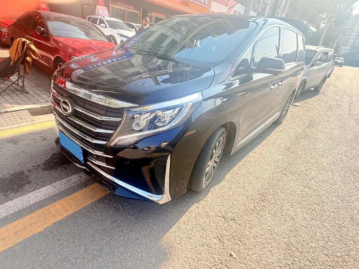 2021 GAC Trumpchi M8 2.0T 252HP L4 8AT,autocango,china used car exporter,china ev exporter,chinese used car exporter,chinese used ev exporter