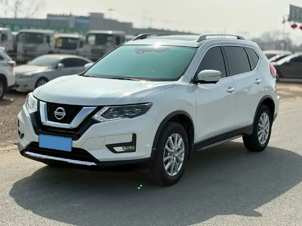2023 Nissan X-Trail 2.0L 151HP L4 CVT,autocango,china used car exporter,china ev exporter,chinese used car exporter,chinese used ev exporter