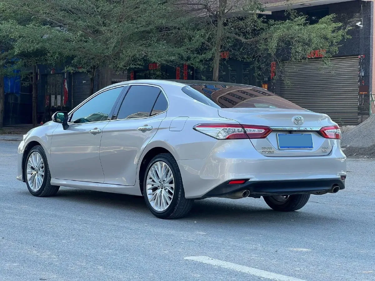 2019 Toyota Camry 2.5L 209HP L4 8AT,autocango,china used car exporter,china ev exporter,chinese used car exporter,chinese used ev exporter
