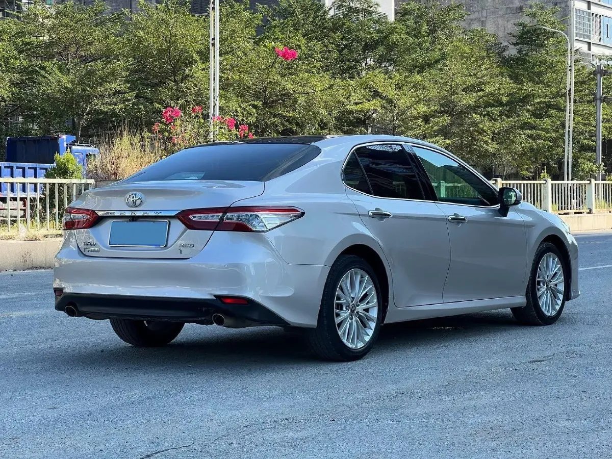 2019 Toyota Camry 2.5L 209HP L4 8AT,autocango,china used car exporter,china ev exporter,chinese used car exporter,chinese used ev exporter