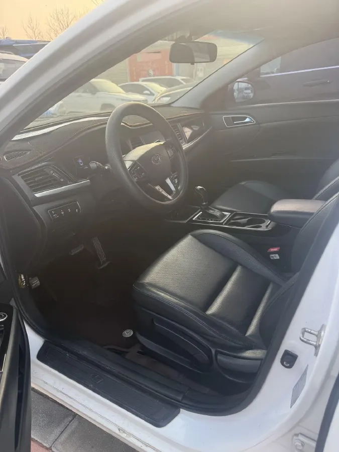 2017 Hyundai Mistra 1.8L 143HP L4 6AT,autocango,china used car exporter,china ev exporter,chinese used car exporter,chinese used ev exporter
