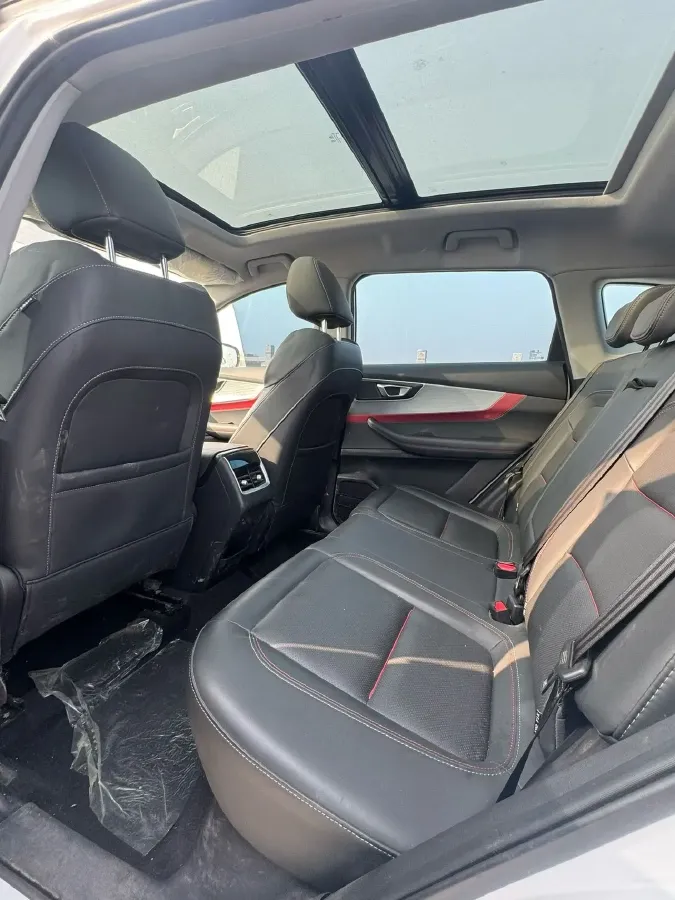 2022 Chery Tiggo 7 1.6T 197HP L4 7DCT,autocango,china used car exporter,china ev exporter,chinese used car exporter,chinese used ev exporter