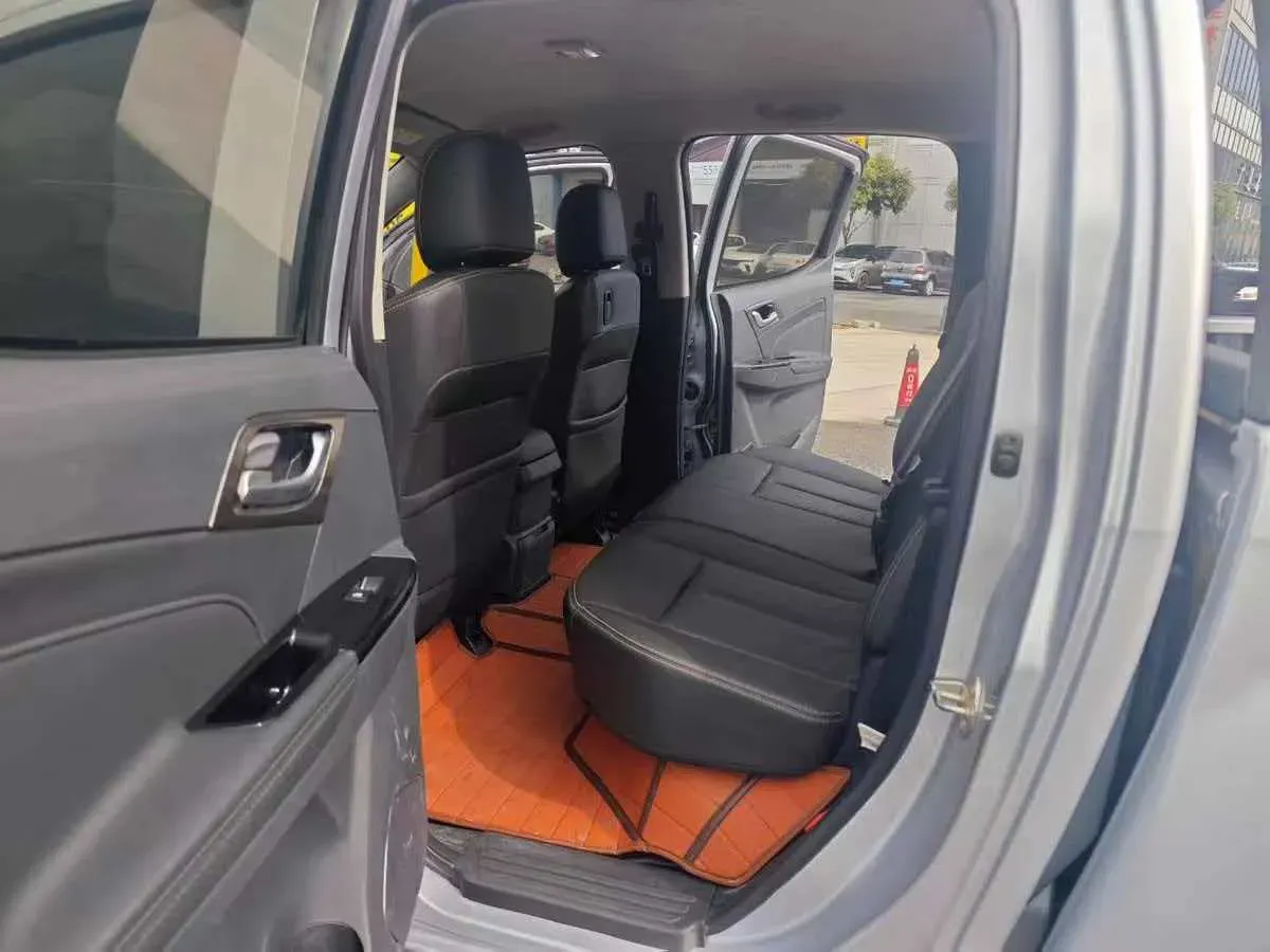 2019 Isuzu D-MAX 3.0T 177HP L4 6AT,autocango,china used car exporter,china ev exporter,chinese used car exporter,chinese used ev exporter