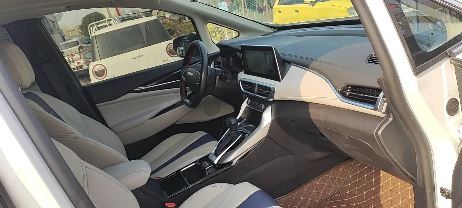 2021 MAXUS G50 1.5T 169HP L4 7DCT,autocango,china used car exporter,china ev exporter,chinese used car exporter,chinese used ev exporter