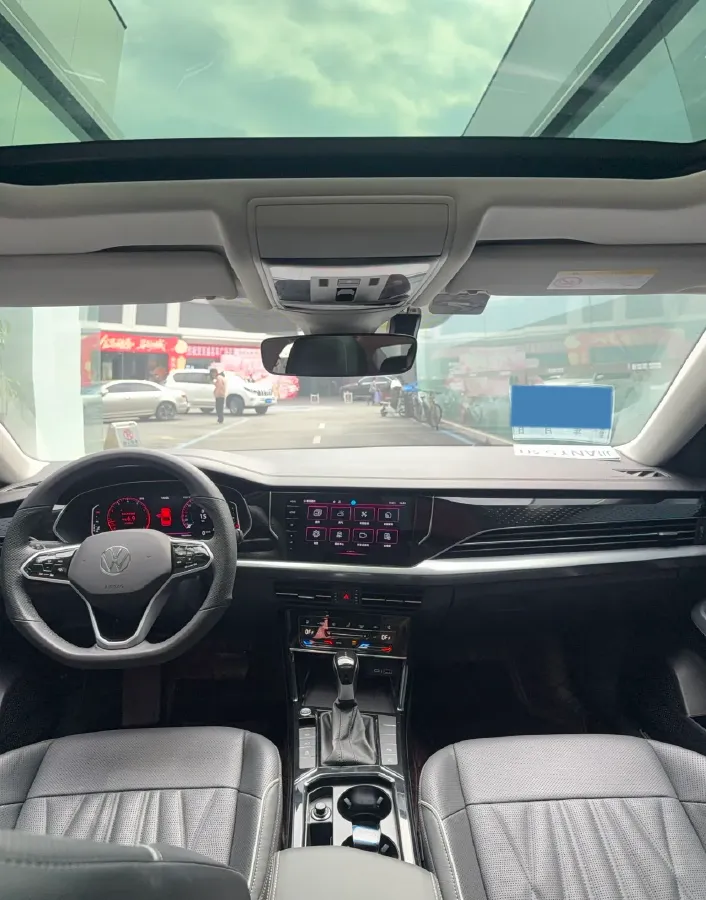 2023 Volkswagen Passat 2.0T 186HP L4 7DCT,autocango,china used car exporter,china ev exporter,chinese used car exporter,chinese used ev exporter