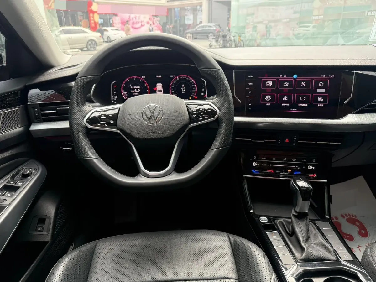 2023 Volkswagen Passat 2.0T 186HP L4 7DCT,autocango,china used car exporter,china ev exporter,chinese used car exporter,chinese used ev exporter