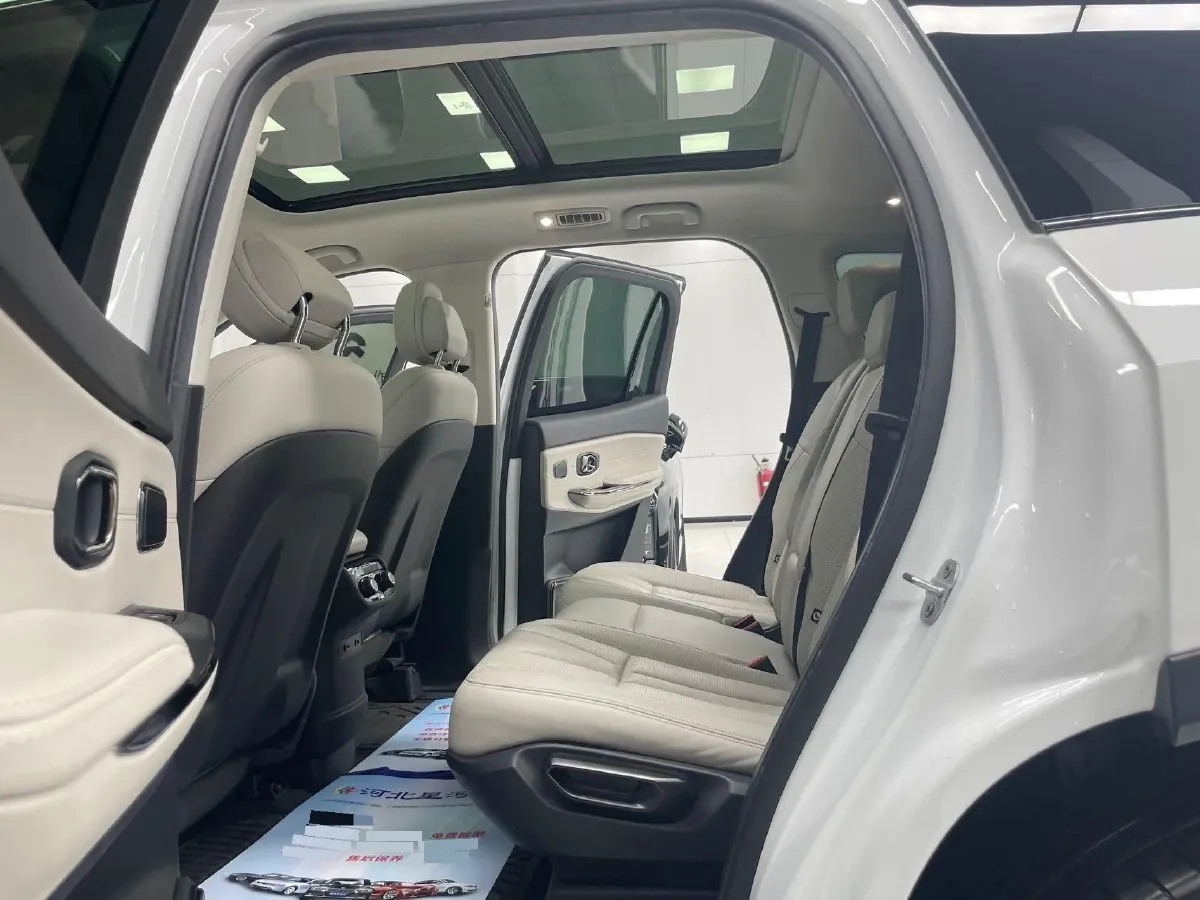 2020 NIO ES8 BEV 84KWH,autocango,china used car exporter,china ev exporter,chinese used car exporter,chinese used ev exporter