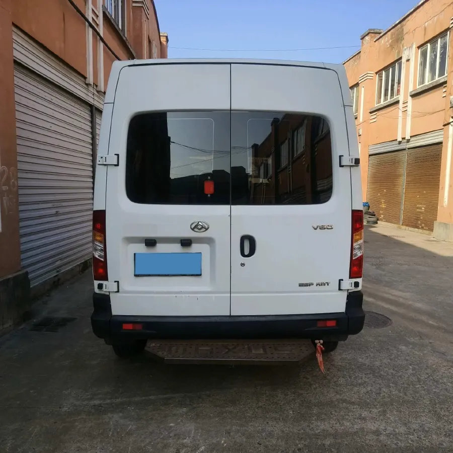 2019 MAXUS XinTu V80 2.5T 136HP L4 6MT,autocango,china used car exporter,china ev exporter,chinese used car exporter,chinese used ev exporter