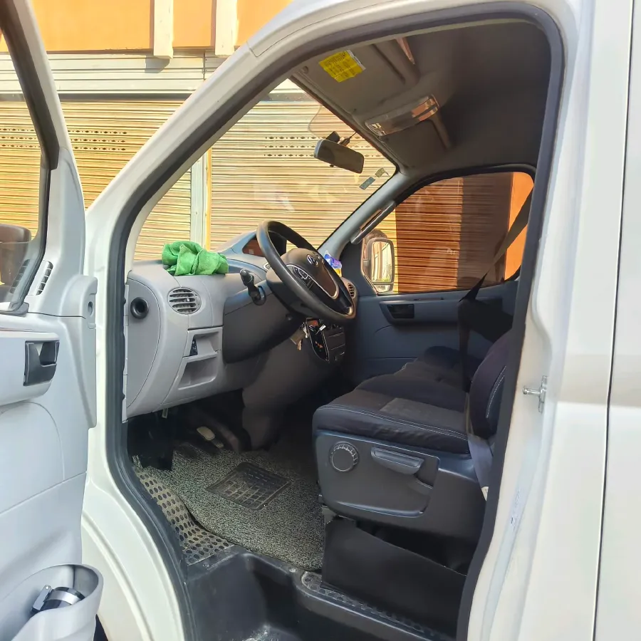 2019 MAXUS XinTu V80 2.5T 136HP L4 6MT,autocango,china used car exporter,china ev exporter,chinese used car exporter,chinese used ev exporter