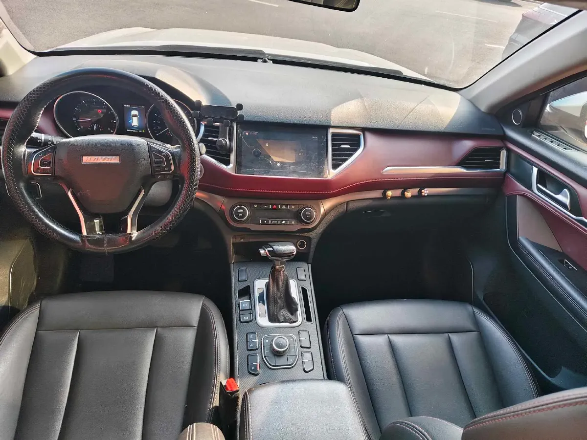2019 Haval H6 Coupe 1.5T 169HP L4 7DCT,autocango,china used car exporter,china ev exporter,chinese used car exporter,chinese used ev exporter