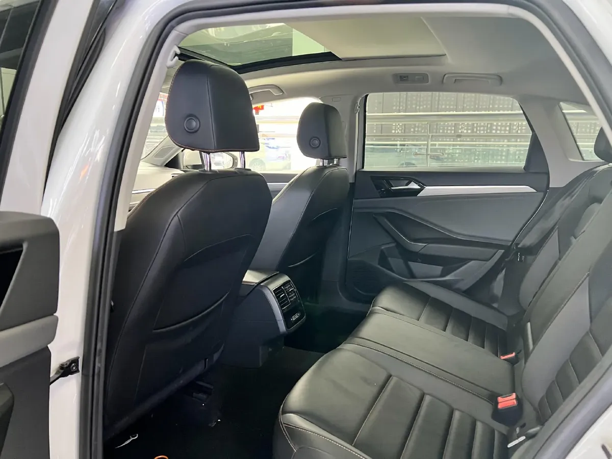 2021 Volkswagen Sagitar 1.4T 150HP L4 7DCT,autocango,china used car exporter,china ev exporter,chinese used car exporter,chinese used ev exporter