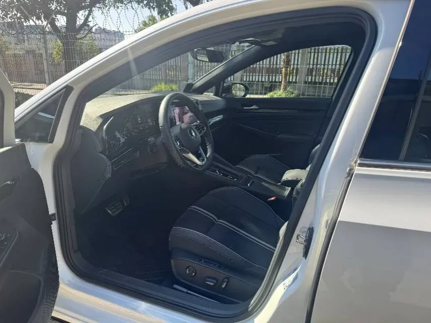 2023 Volkswagen Golf 1.4T 150HP L4 7DCT,autocango,china used car exporter,china ev exporter,chinese used car exporter,chinese used ev exporter