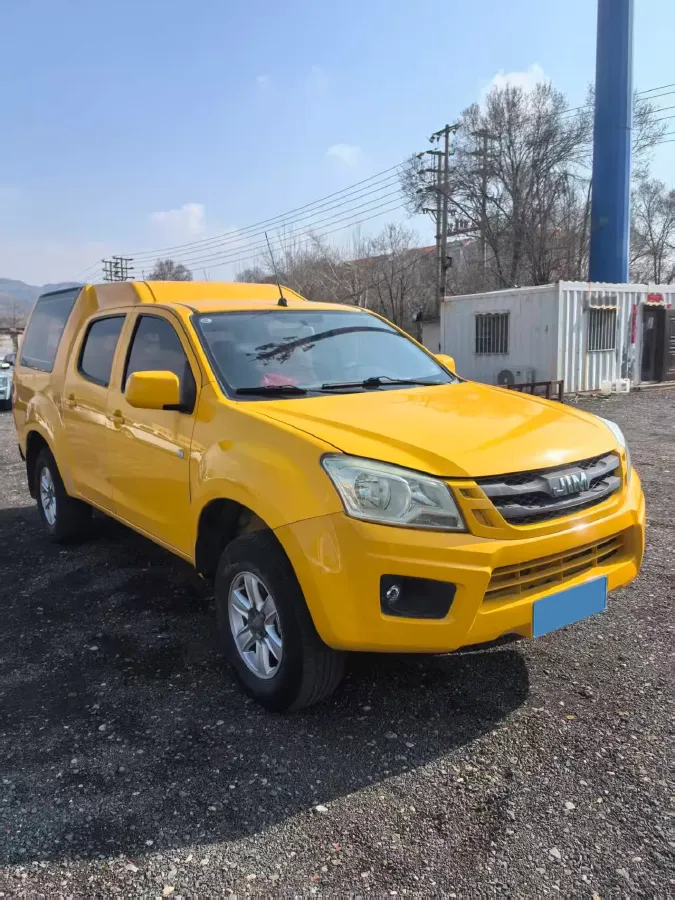 2018 Isuzu RE-MAX Jim 2.0T 204HP L4 5MT,autocango,china used car exporter,china ev exporter,chinese used car exporter,chinese used ev exporter