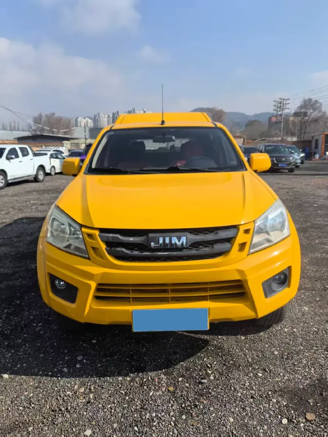 2018 Isuzu RE-MAX Jim 2.0T 204HP L4 5MT,autocango,china used car exporter,china ev exporter,chinese used car exporter,chinese used ev exporter