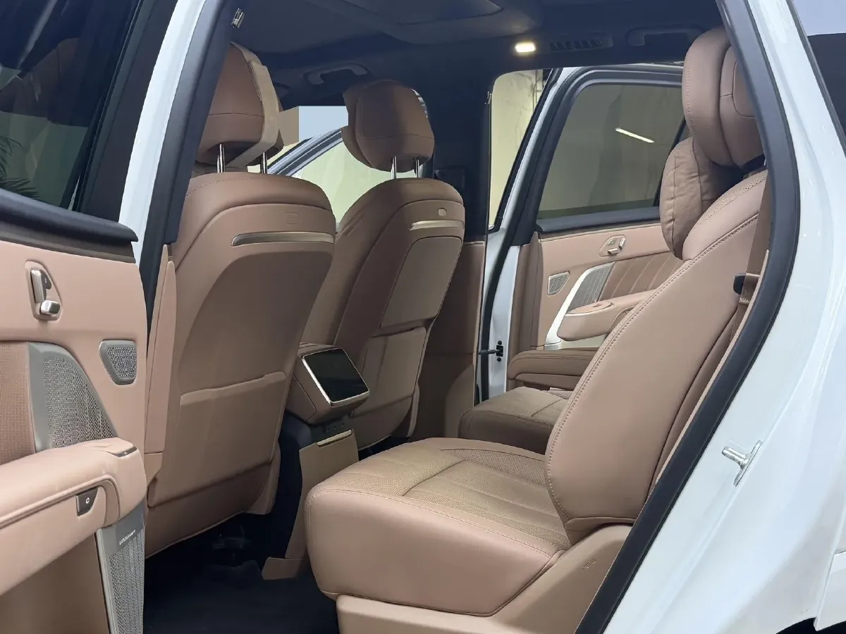 2025 ONVO L90 BEV,autocango,china used car exporter,china ev exporter,chinese used car exporter,chinese used ev exporter