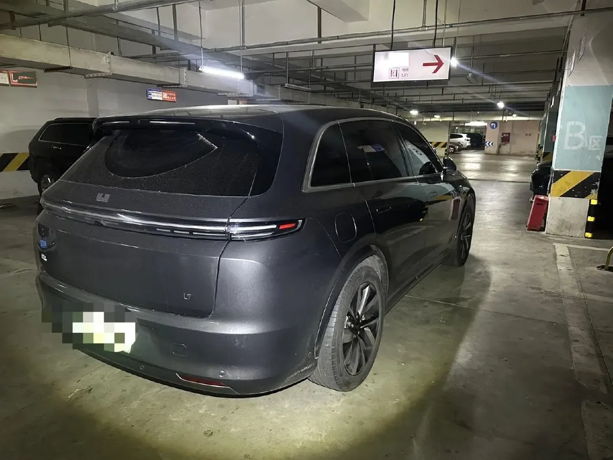 2023 Li L7 Range Extended 154HP REEV 40.9KWH,autocango,china used car exporter,china ev exporter,chinese used car exporter,chinese used ev exporter