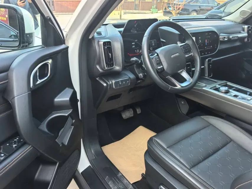 2022 Citroen C5 Aircross 1.8T 211HP L4 8AT,autocango,china used car exporter,china ev exporter,chinese used car exporter,chinese used ev exporter