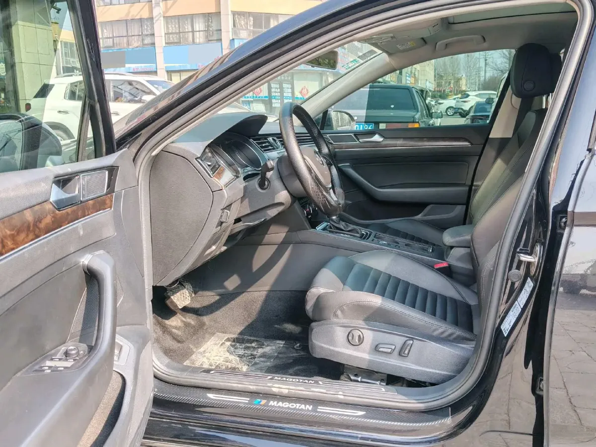 2019 Chevrolet Malibu XL 2.0T 241HP L4 9AT,autocango,china used car exporter,china ev exporter,chinese used car exporter,chinese used ev exporter